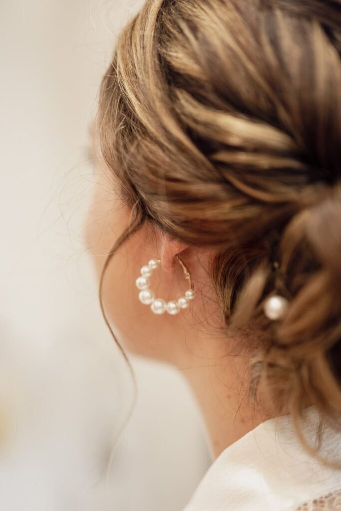 préparatifs mariée - maquillage mariage - détails de la mariée - bijou mariage